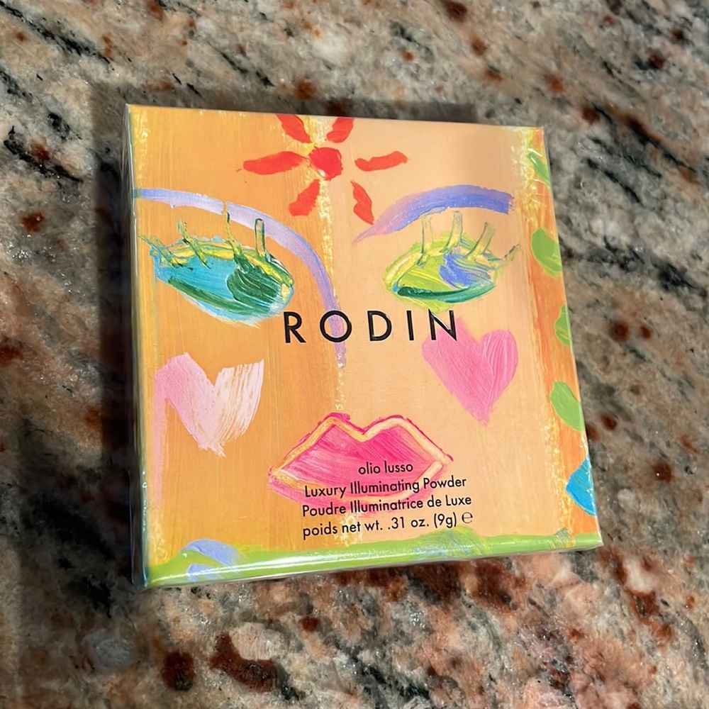 Rodin luxury illuminating powder in Goddess Aurora